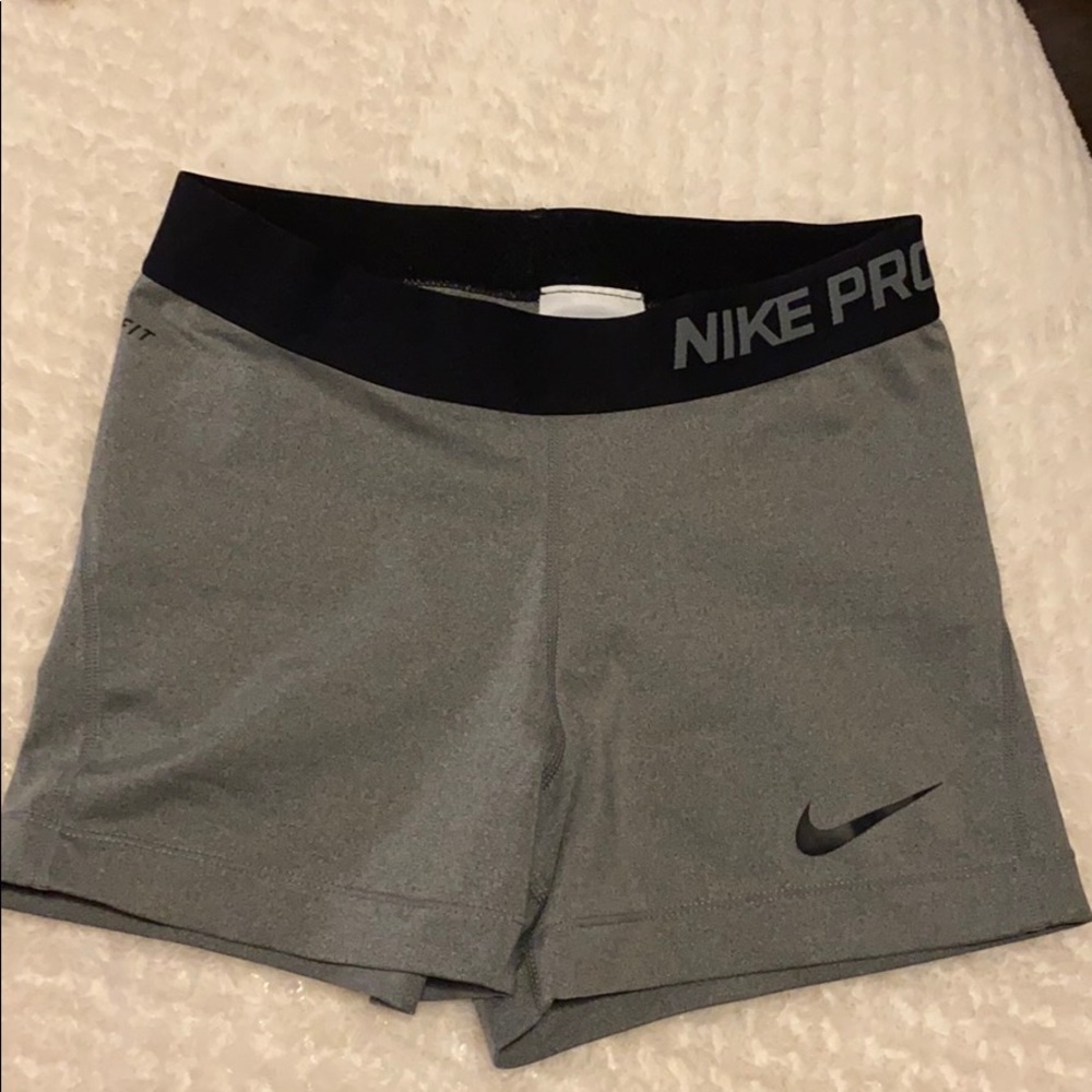 NIKE Pro spandex!!